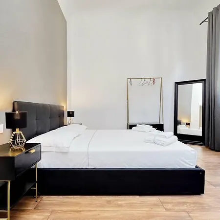 31 Borgo Allegri Apartment Florence