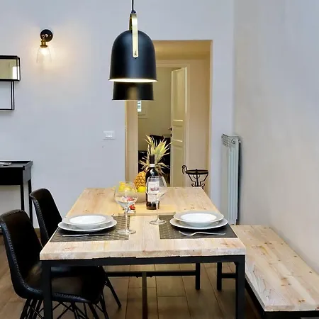 Apartment 31 Borgo Allegri