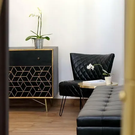 31 Borgo Allegri *