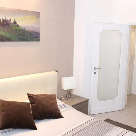 Apartment Art Ponte Vecchio Florence