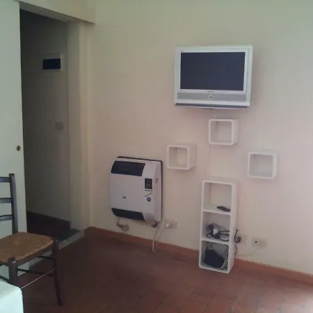 Dante Apartment