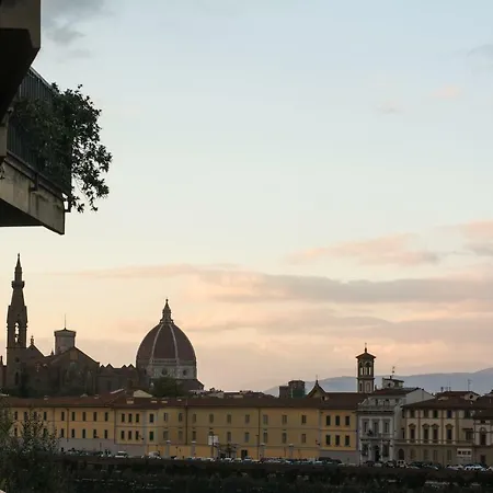 Lungarno Cellini *