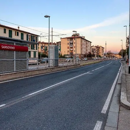 Via Del Sansovino N 12 *