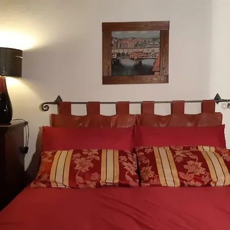 Pontevecchio Apartment Florence