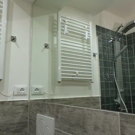 Little Pepi Apartment Florence