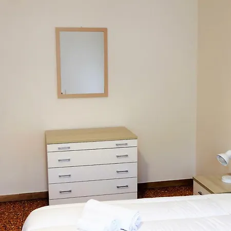 Lungarno Fiorentino Appartamento *