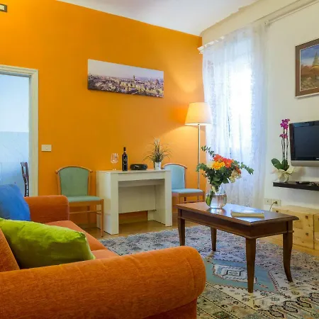 Paolo And Carlotta's Apartment Florence