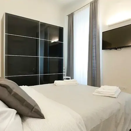 Opera 19 Luxury Apartamento