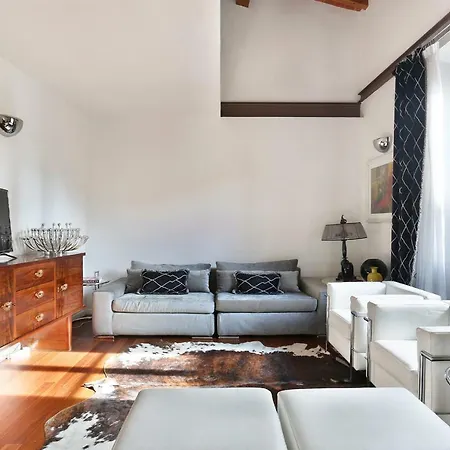Apartment Elegant Duomo Florence
