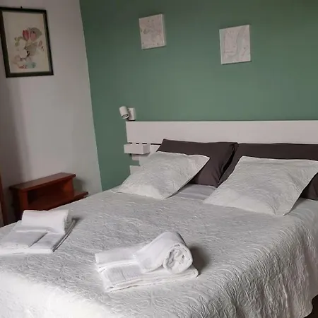 Apartment Lg House With Balcony Near Ponte Vecchio Florence