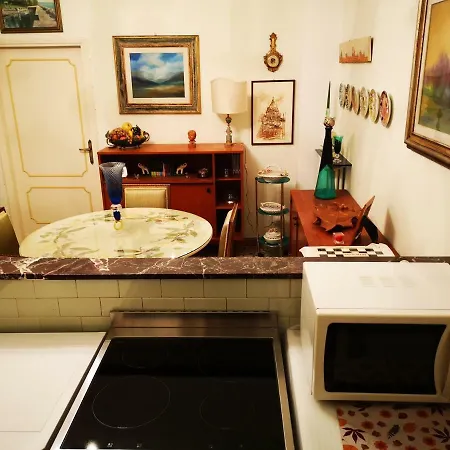 Apartment La Dimora Del Pittore Florence
