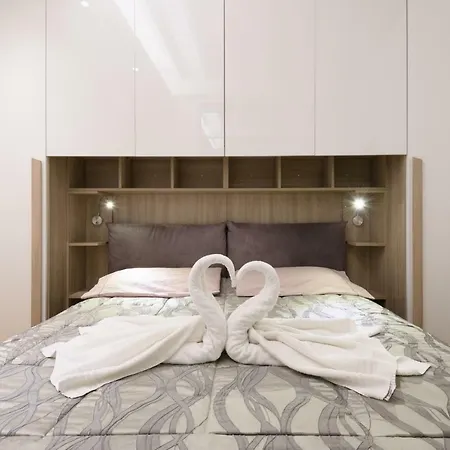 Santo Spirito Luxury Apartment *