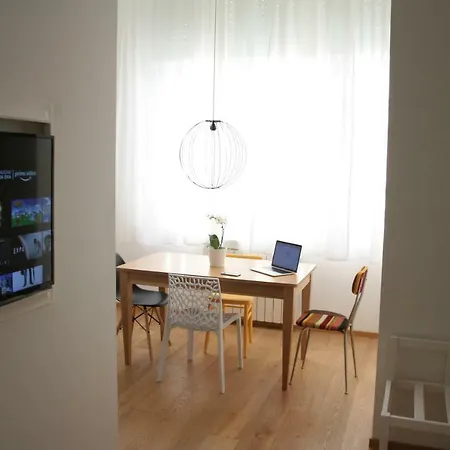 San Donato Flat