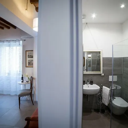 Central Bed & Breakfast Florence
