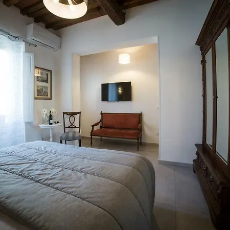 Central Bed & Breakfast