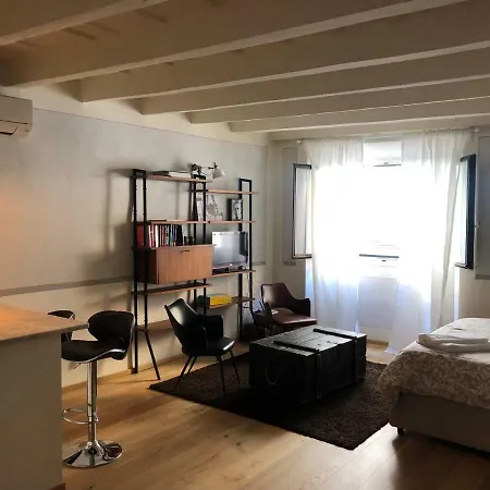 Appartamento The Suite, Le Stanze Della Contessa In Santa Croce Firenze