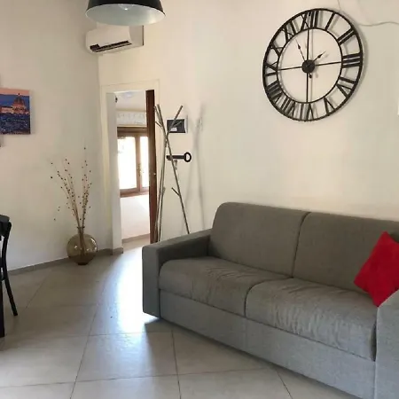 Apartment La Casetta Dipinta 2.0