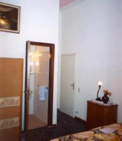 Garibaldi Relais 3*