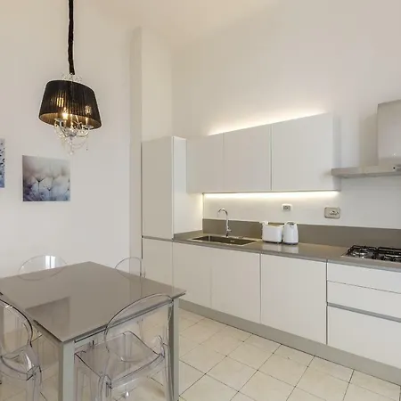 Apartment Elegance In Santa Maria Novella *