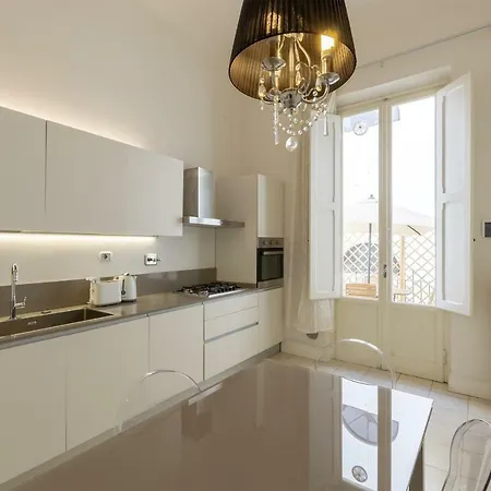 Apartment Elegance In Santa Maria Novella *