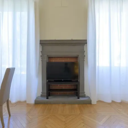 Elegance In Santa Maria Novella Apartment *