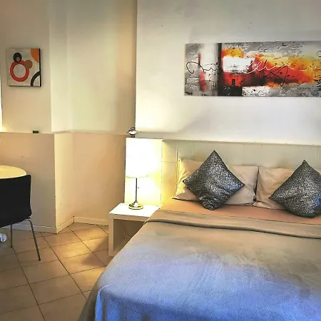 Borgo Ognissanti And Charming Location
