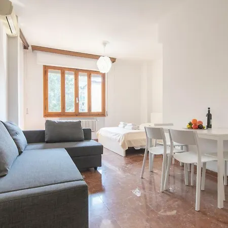 Apartment Novoli 4 Bedrooms By Mmega Florence