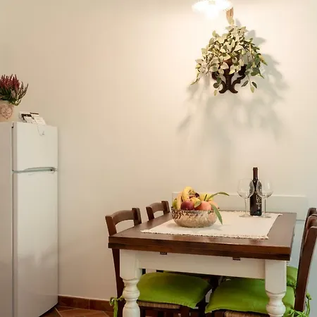 Le Rose Di Leonardo - Antica Dimora Apartment Florence