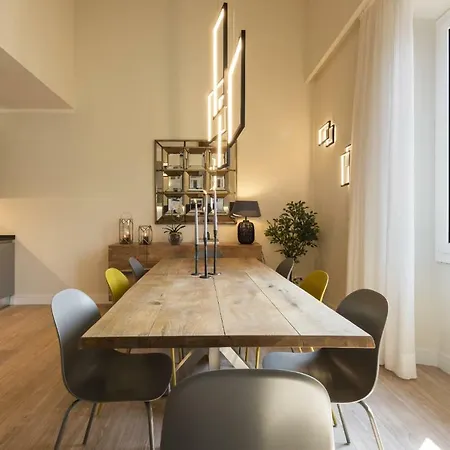 Porta Rossa Exclusive Apartment *
