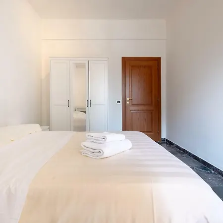 Novoli 4 Bedrooms By Mmega * Florence