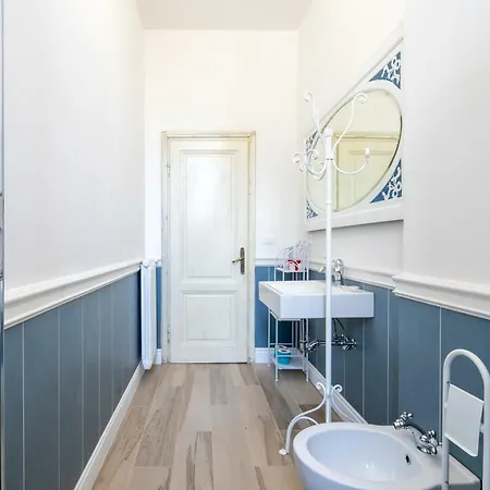 Santa Maria Novella 4 Bedrooms By Mmega