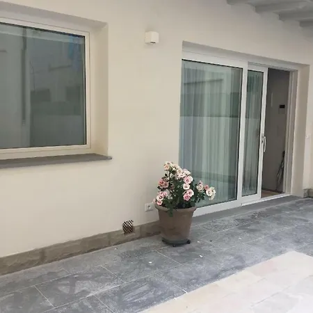 Apartment Laundry