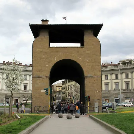 Porta Croce Pensión Florencia