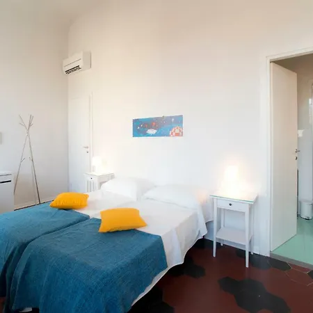 Oasis Florence
