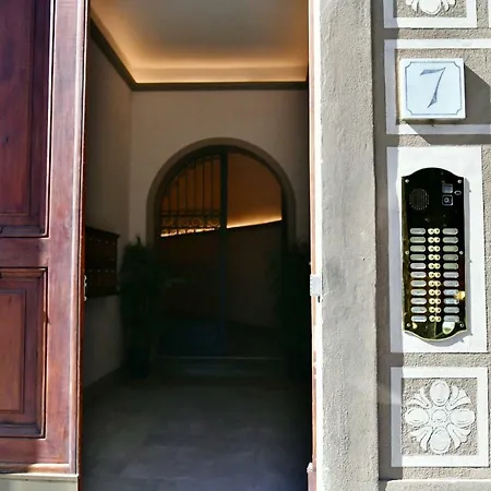 La Croce D'oro Santa Croce Apartment *