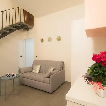 Lungarno Cellini Apartment *