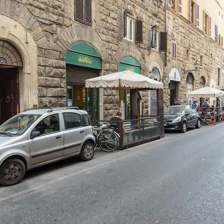 Via Dei Benci Apartamento