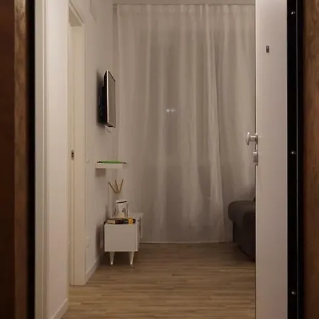 Lumina & Free Parking Apartment Florenz