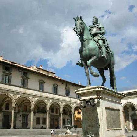 Pergola Fiorentina - Con Terrazzo - Centro Storico