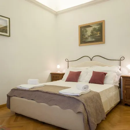 Apartment Paolo And Carlotta's Florence