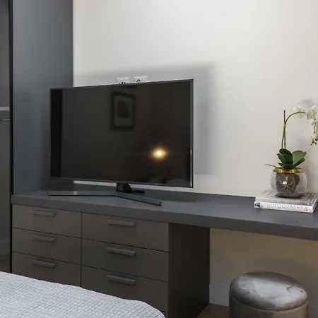 Porta Rossa Exclusive Apartment Florence