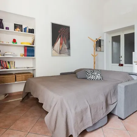 Boboli Apartment *