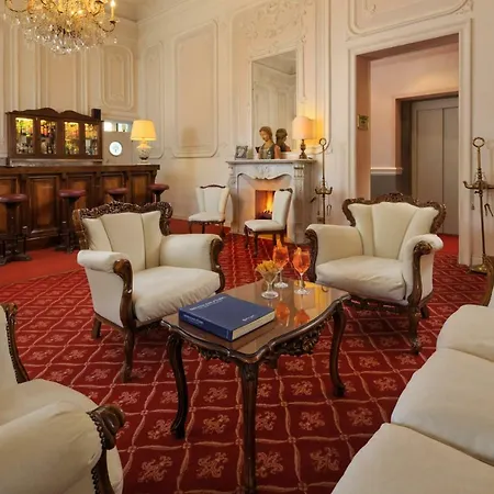 Carlotta Otel