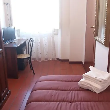 Hotel Airone