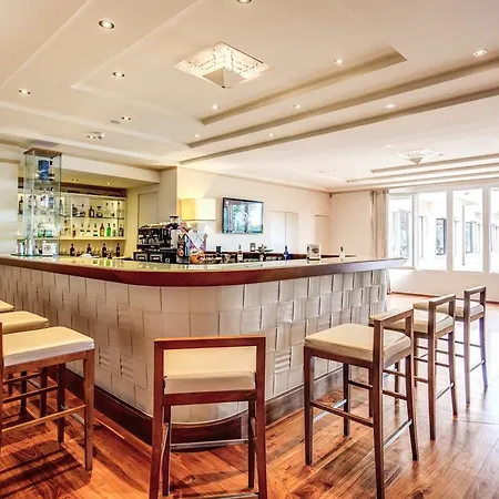 Demidoff Country Hotel 4*