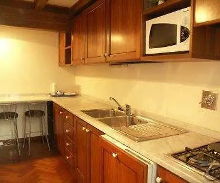 One World Apartments 3* Florence