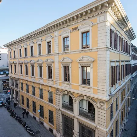 Elegant Duomo Apartment