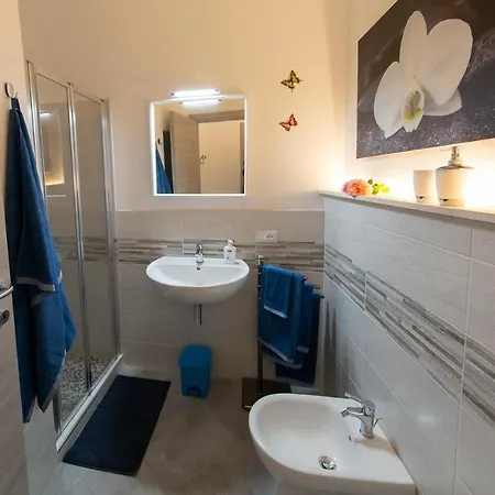 Lo Sdrucciolo Apartment Florence