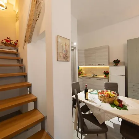 Apartment Lo Sdrucciolo