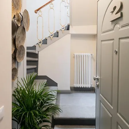 Daire Living Walls